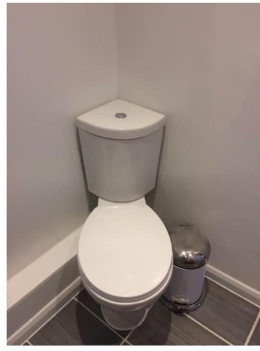 Cosy 1 Bedroom Flat Near Barking Town Centre المظهر الخارجي الصورة